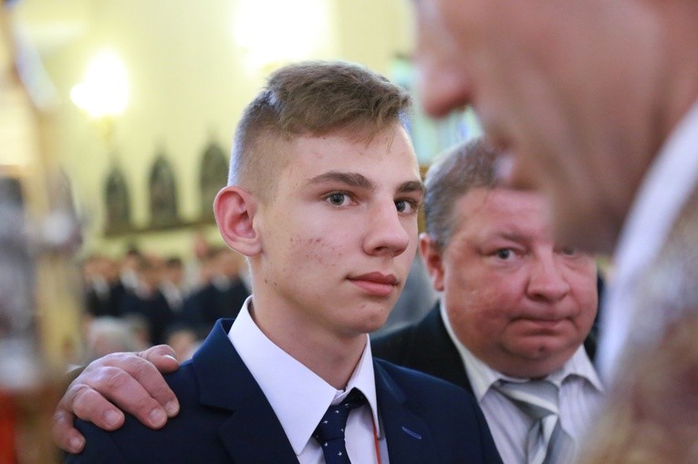 Bierzmowanie w par. Świętego Krzyża w Dębicy