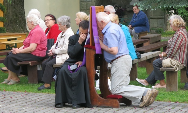 Czuwania w Hałcnowie