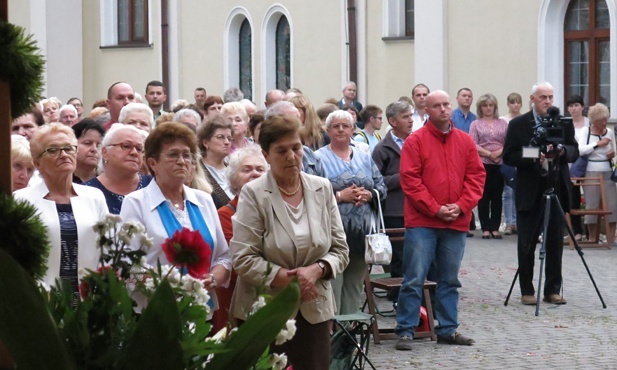 Czuwania w Hałcnowie