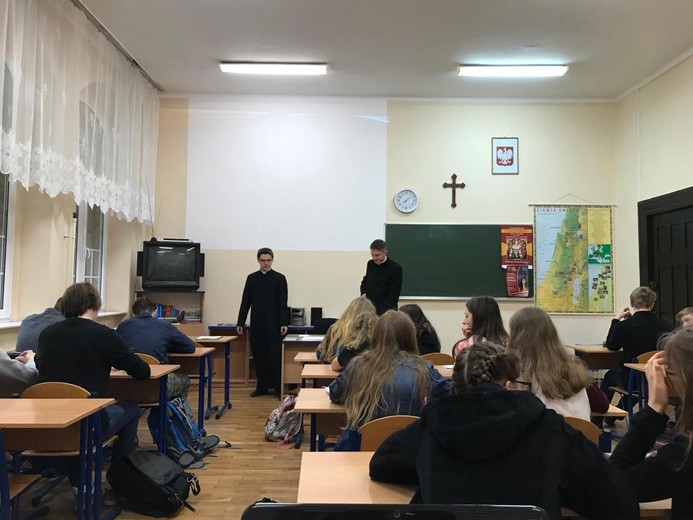 Powołaniówka w szkołach średnich