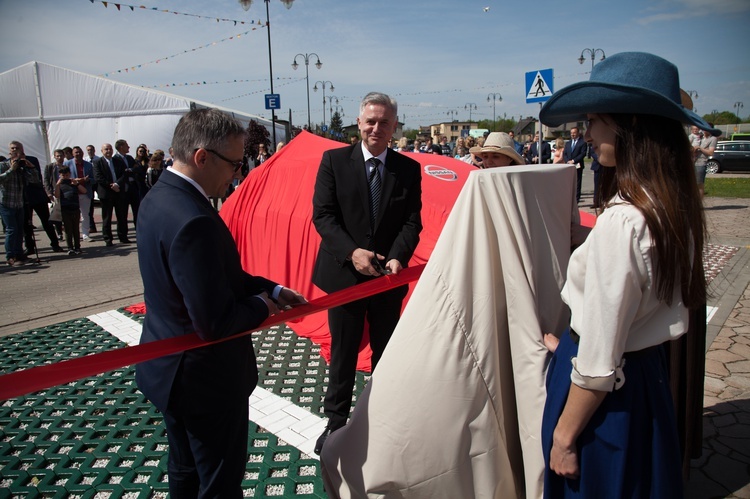 Otwarcie sezonu w ParkuTwinpigs i stacji doładowującej samochody elektryczne