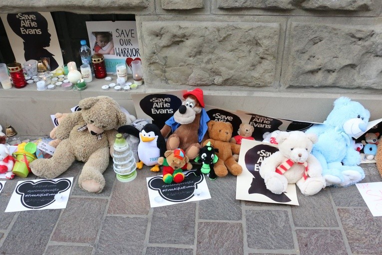 Solidarni z Alfiem Evansem