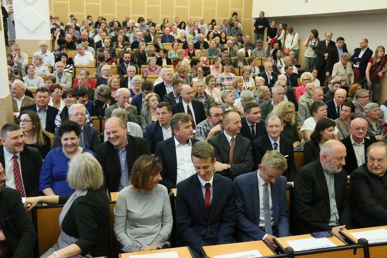 Spotkanie wokół książki prof. Ryby cieszyło się ogromnym zainteresowaniem