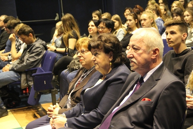 Konferencja dla młodzieży