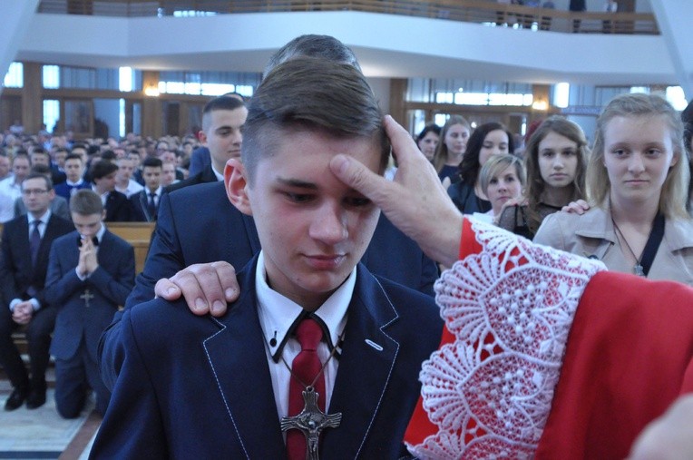 Bierzmowanie w par. Miłosierdzia Bożego w Dębicy 