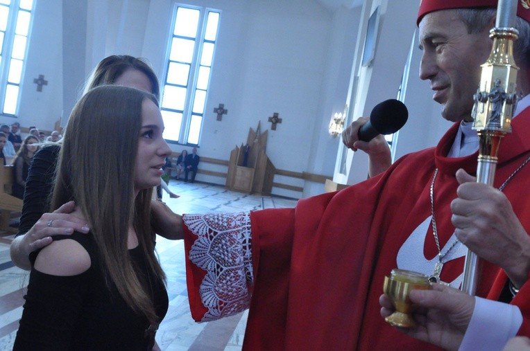 Bierzmowanie w par. Miłosierdzia Bożego w Dębicy 