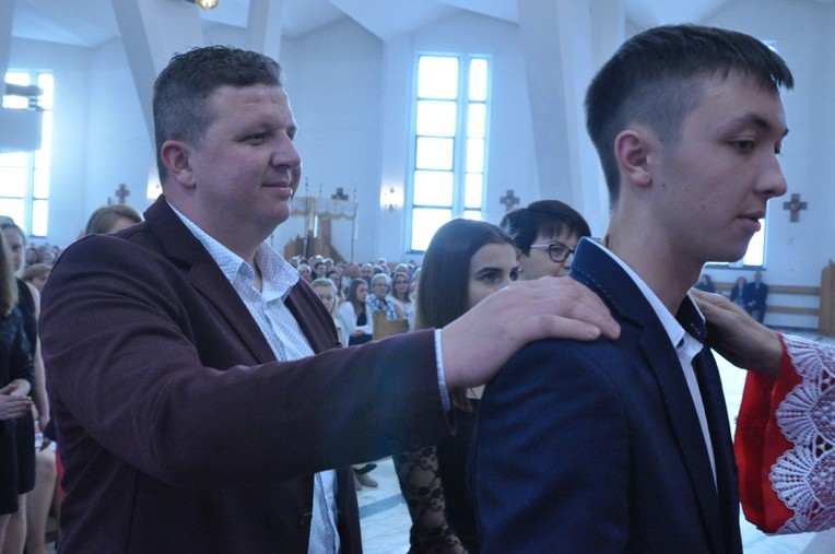 Bierzmowanie w par. Miłosierdzia Bożego w Dębicy 