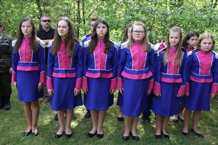 Uroczystości na Górze Śmierci w Pustkowie-Osiedlu