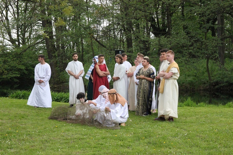 Misterium paschalne i Dzień Otwartych Drzwi w Krzyżowicach