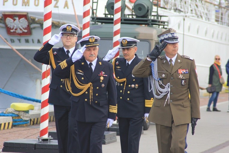 Uroczystość przekazania obowiązków dowódcy COM-DKM