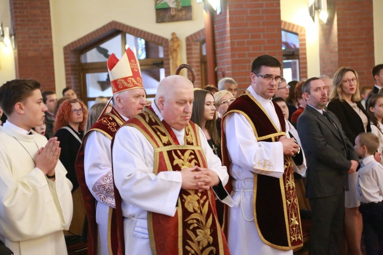 Bierzmowanie w Miłosierdziu w Brzesku