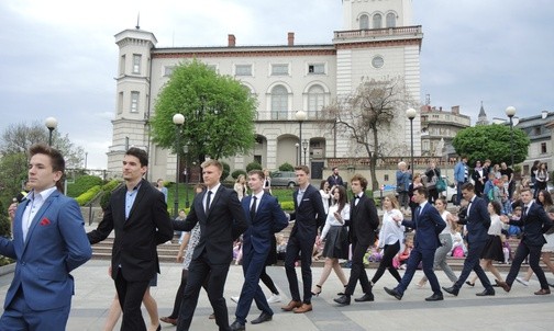 Zamek Sułkowskich był świadkiem historycznego tańca