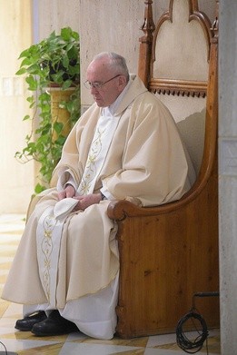 Papież spotkał się z pierwszą z grupy ofiar księdza pedofila z Chile