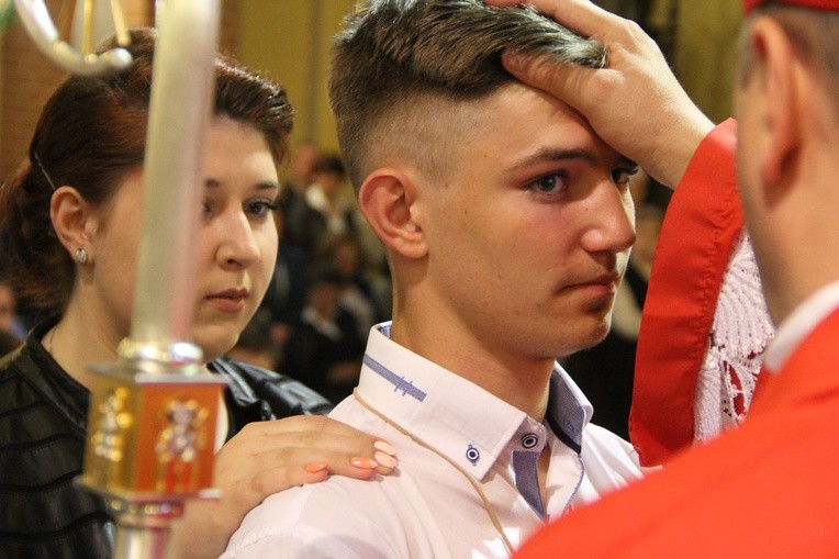 Bierzmowanie u misjonarzy w Tarnowie