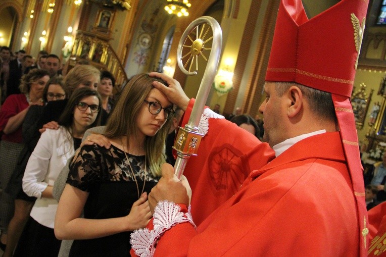 Bierzmowanie u misjonarzy w Tarnowie