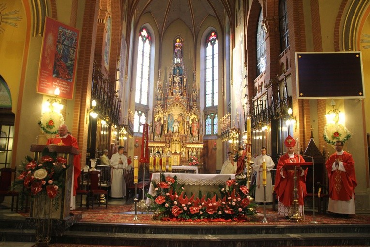 Bierzmowanie u misjonarzy w Tarnowie