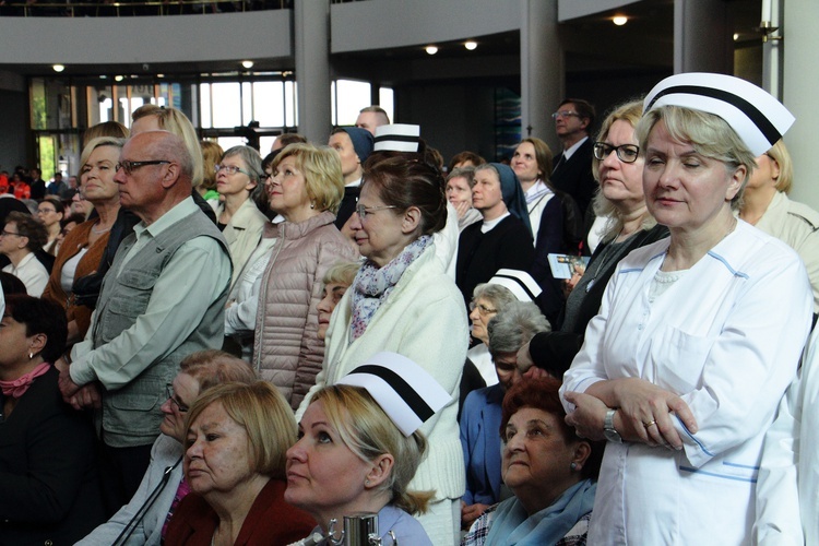 Początek uroczystości beatyfikacji Hanny Chrzanowskiej w Łagiewnikach 