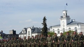 Po 10-letniej przerwie w mieście nad Łydynią odbyła się wojskowa przysięga