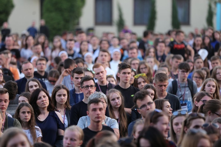 Wieczór uwielbienia w Zawichoście