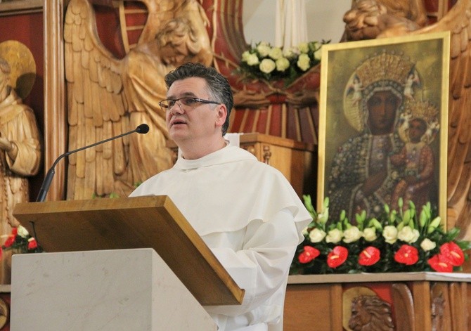 Peregrynacja i koronacja w Marysinie Wawerskim