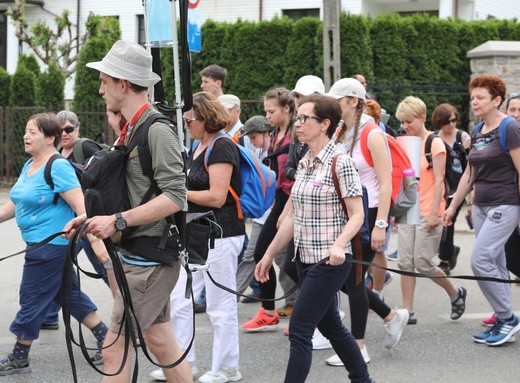 6. pielgrzymka do Bożego Miłosierdzia wyruszyła z Hałcnowa