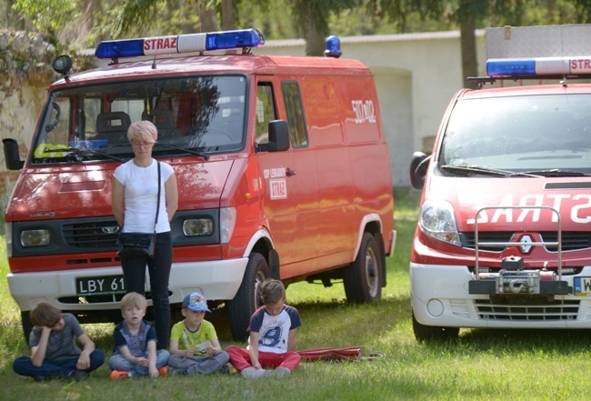 Pielgrzymka strażaków do Wysokiego Koła