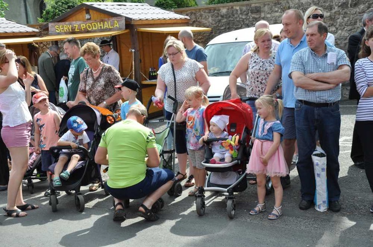 Święto Rodziny i Jarmark Cysterski w Jemielnicy