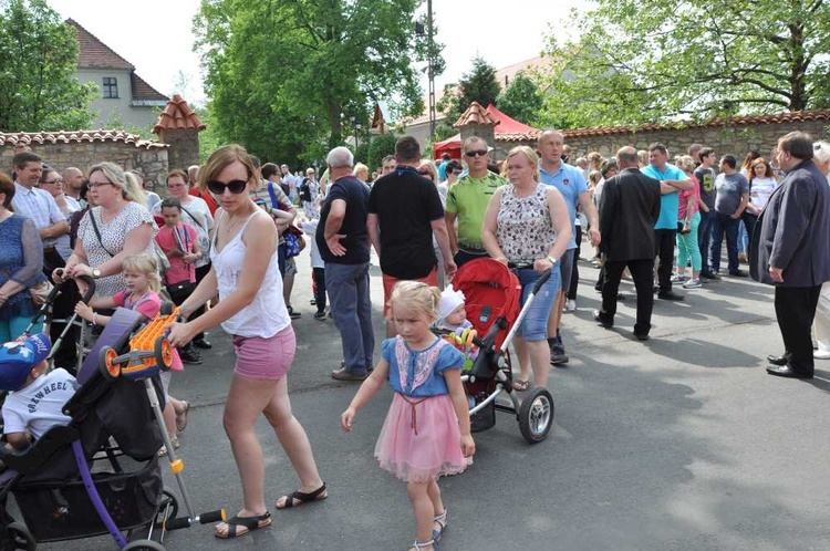 Święto Rodziny i Jarmark Cysterski w Jemielnicy