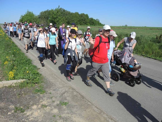 7 grup w drodze do Wieprza - 2. dzień - 2018