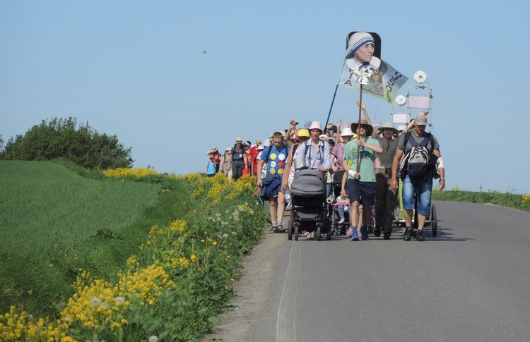 7 grup w drodze do Wieprza - 2. dzień - 2018