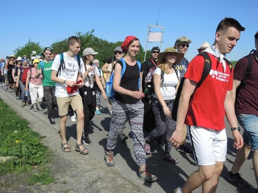 7 grup w drodze do Wieprza - 2. dzień - 2018