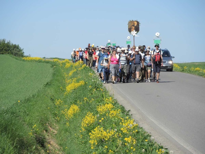 7 grup w drodze do Wieprza - 2. dzień - 2018