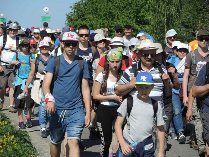 7 grup w drodze do Wieprza - 2. dzień - 2018