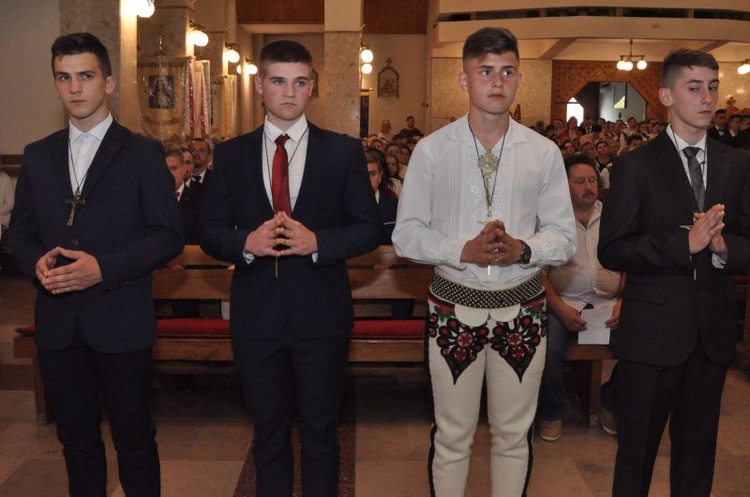 Bierzmowanie w Ochotnicy Górnej