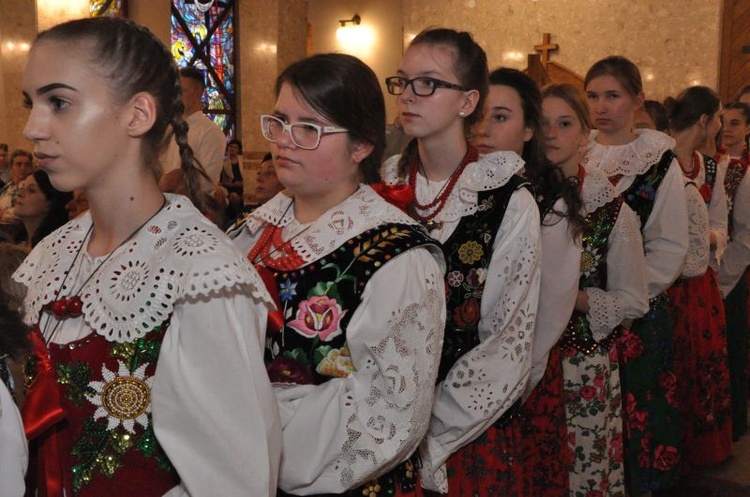 Bierzmowanie w Ochotnicy Górnej
