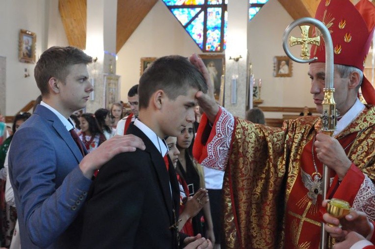 Bierzmowanie w Ochotnicy Górnej