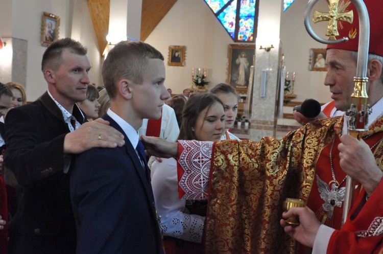 Bierzmowanie w Ochotnicy Górnej