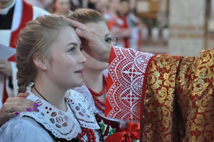 Bierzmowanie w Ochotnicy Górnej