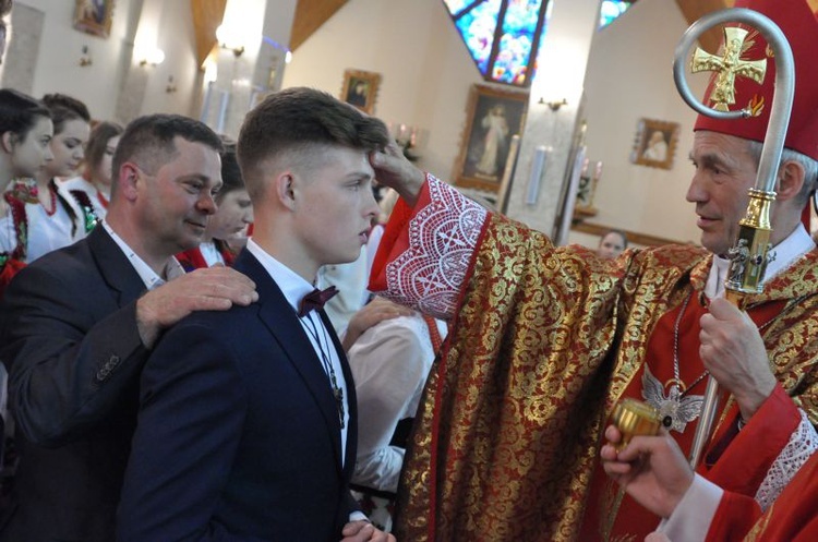 Bierzmowanie w Ochotnicy Górnej