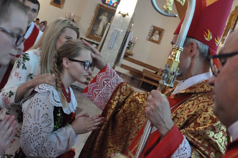 Bierzmowanie w Ochotnicy Górnej