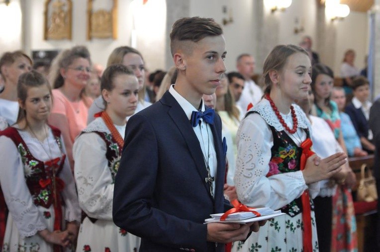 Bierzmowanie w Ochotnicy Górnej