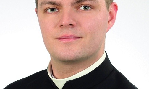 Ks. Artur Sroga