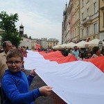 Bicie rekordu długości flagi narodowej Kraków 2018 - cz. 1