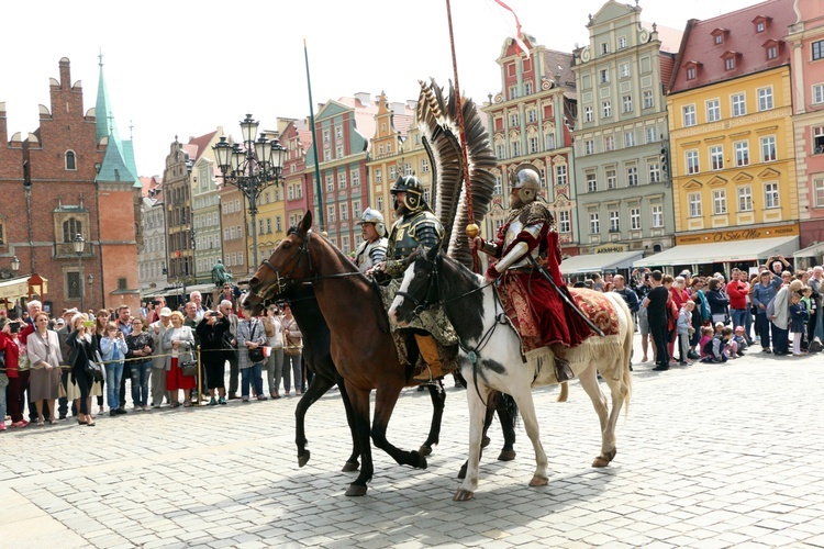 "Biało-czerwona Niepodległa", czyli Dzień Flagi we Wrocławiu