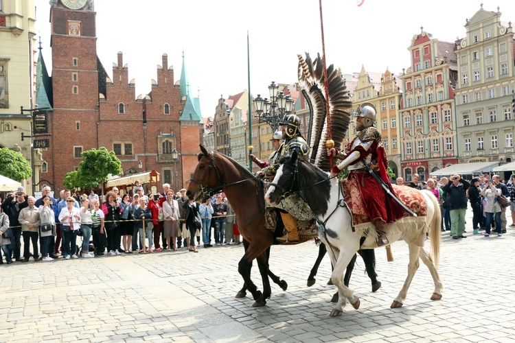 "Biało-czerwona Niepodległa", czyli Dzień Flagi we Wrocławiu