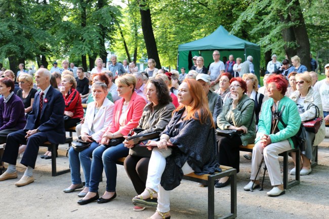 Koncert "Zwyciężył orzeł biały"