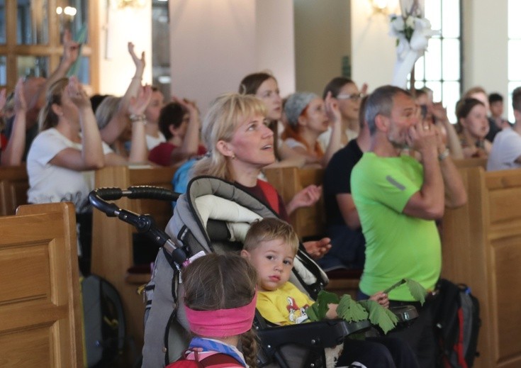 Powitanie grupy św. Matki Teresy w Malcu