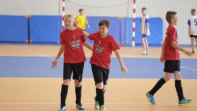 Parafia ze Świebodzic w Mistrzostwach Polski