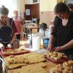 Poświęcenie witraża św. Faustyny w kościele w Nidku