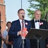 Koncert pieśni patriotycznych rozpoczął prezydent Żyrardowa Wojciech Jasiński